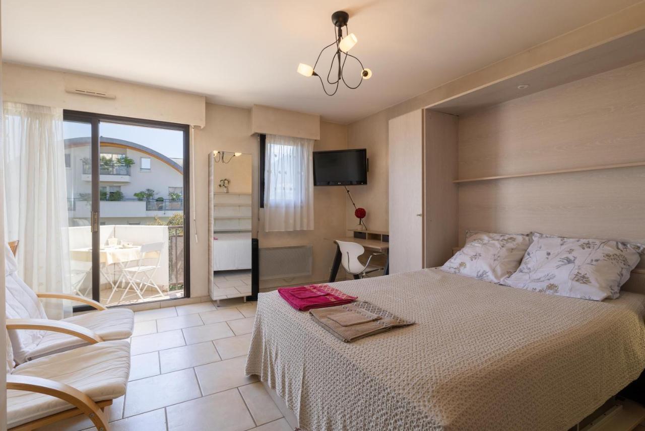 Appartement Proche Lac Et Commerces Annecy Exterior foto